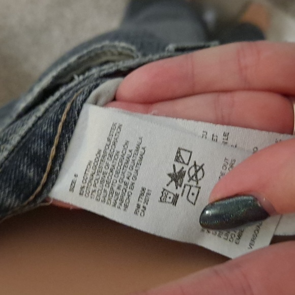 Tommy Hilfiger Low-Rise Flare Jeans Size 6 - Picture 9 of 9